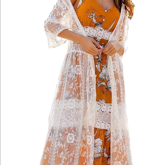 White Fox Boutique Jackets & Blazers - Boho Chic Lace, “ Lindsay “ Coverup ❤️✌️
